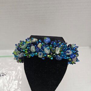 VINTAGE MAGNETIC BEADED BRACELET
